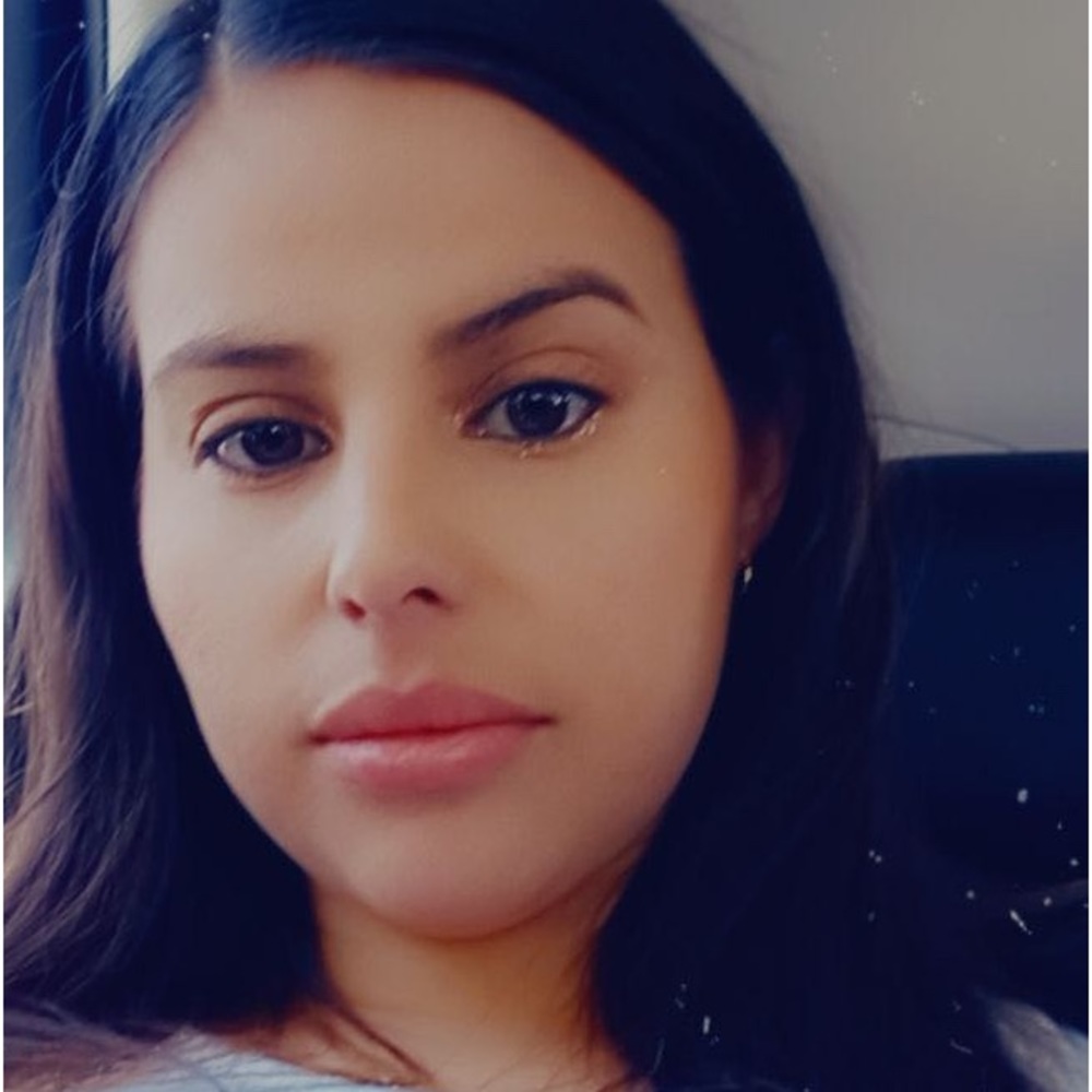Meet your Posher, Jenn